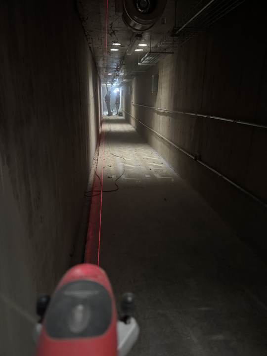 Tendido de fibra óptica en túnel